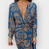 Minimalistické saténové šaty