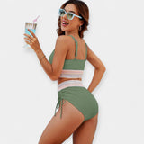 Bikini s vysokým pasem a vycpávkami