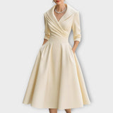 Midi šaty z saténu