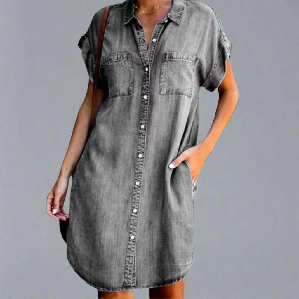 Mini šaty vyrobené z elastického materiálu