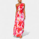 Šaty s asymetrickým designem