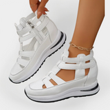 Elegantní lehké sandály na podpatku se zipem na boku