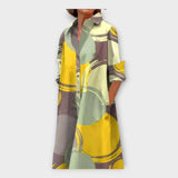 Ručně vyrobené šaty s geometrickým vzorem