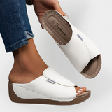 Ortopedické kožené sandály