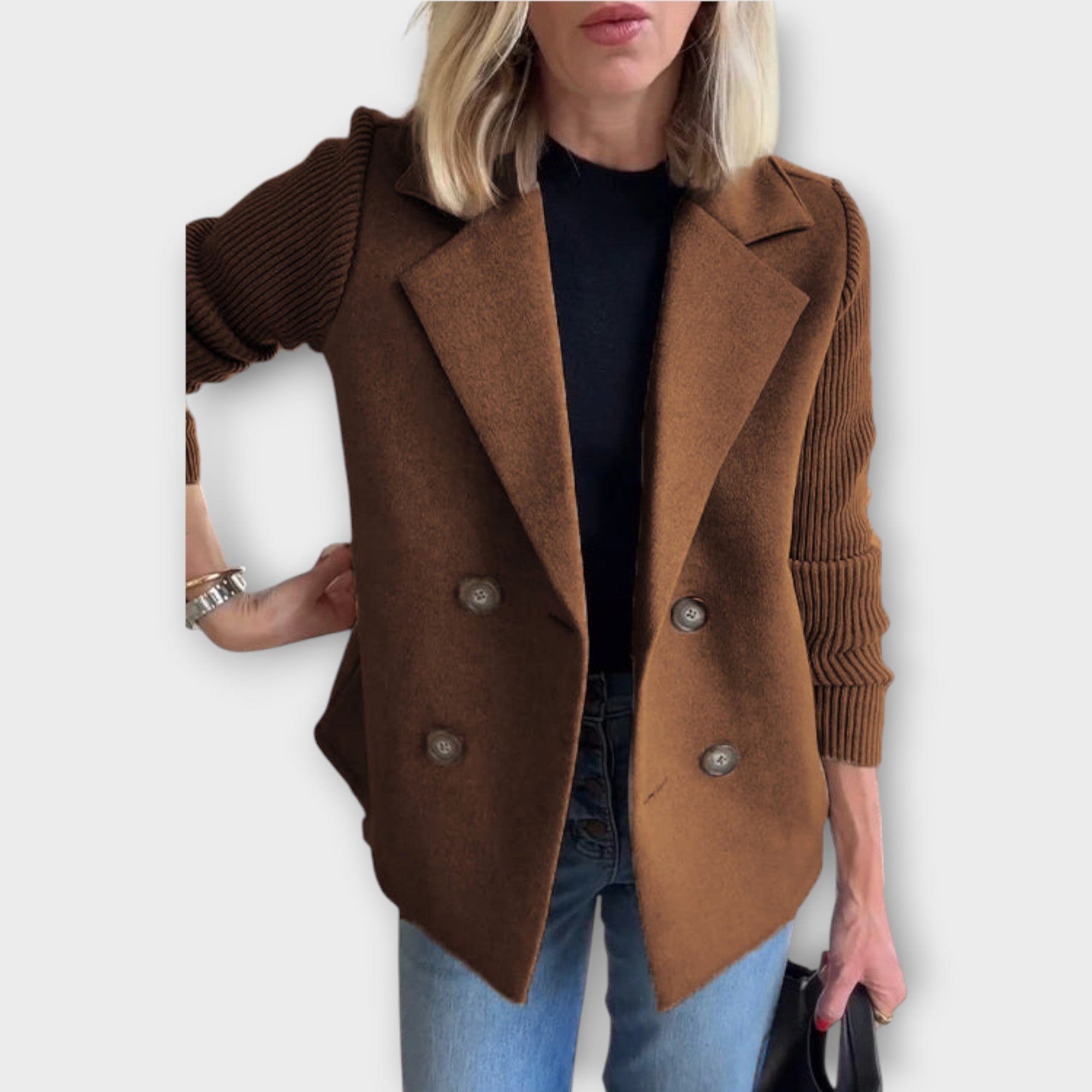 Dvojřadý blejzr s pletenými rukávy