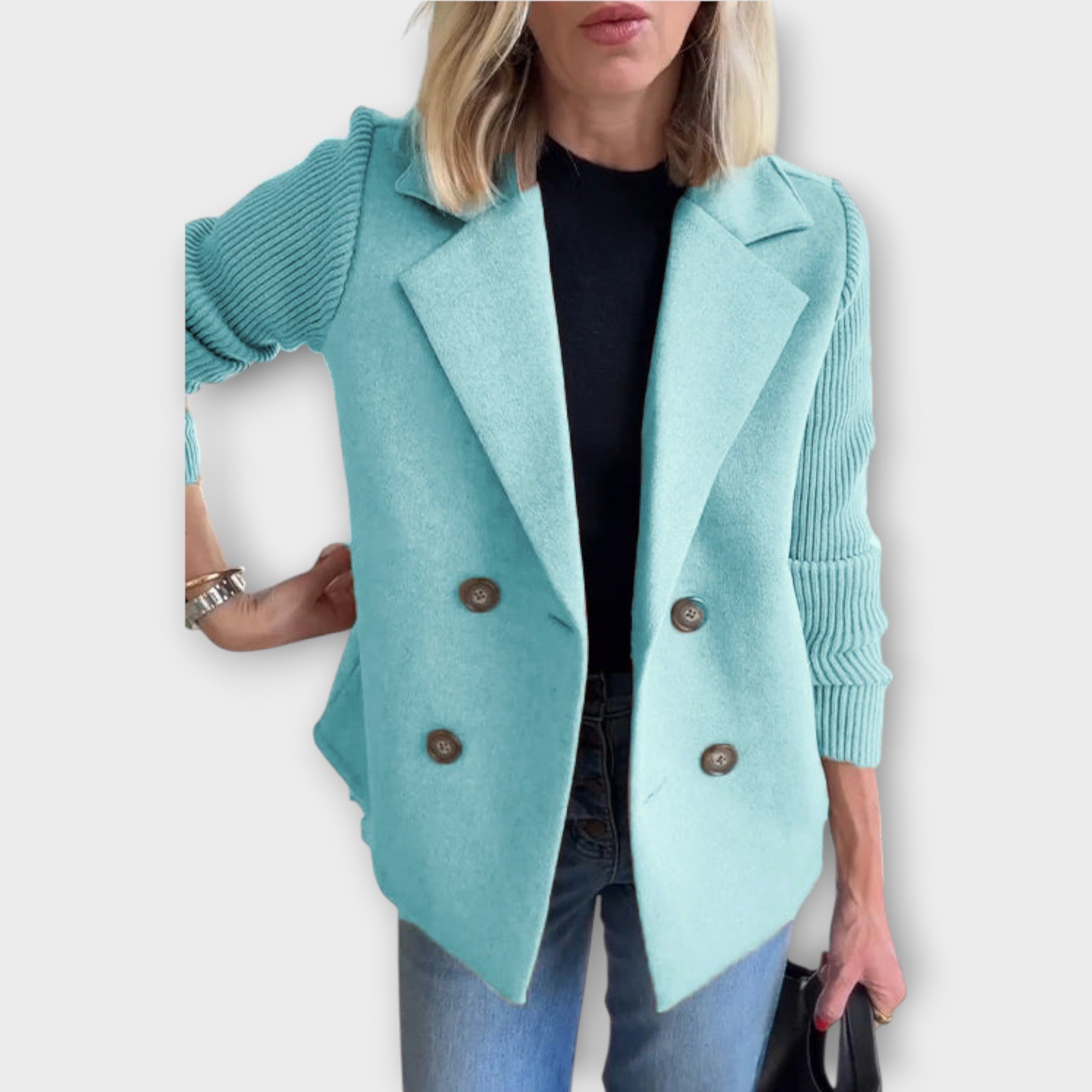 Dvojřadý blejzr s pletenými rukávy