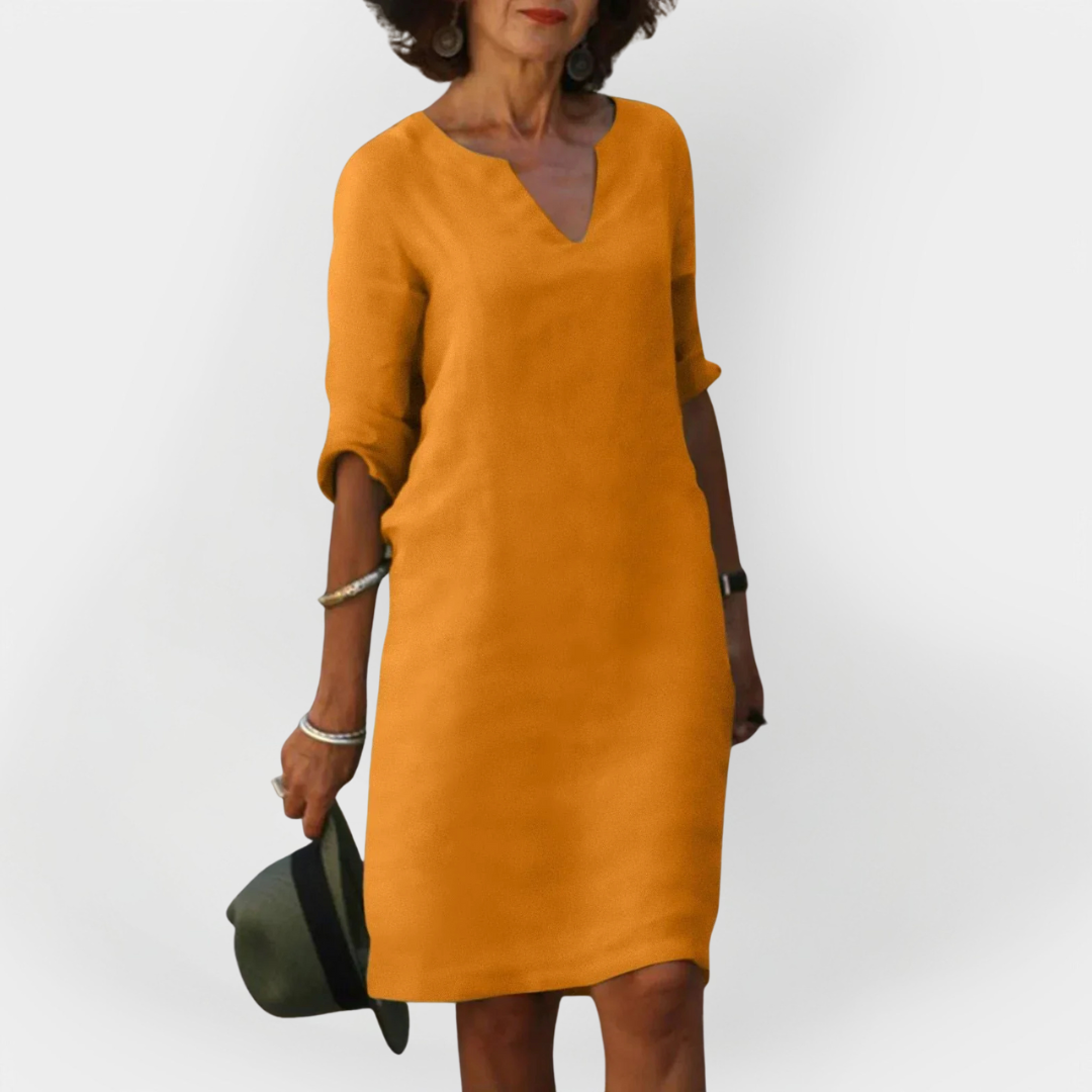Každodenní šaty s V výstřihem
