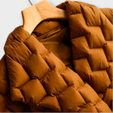 Přesný prošívaný kabát s páskem