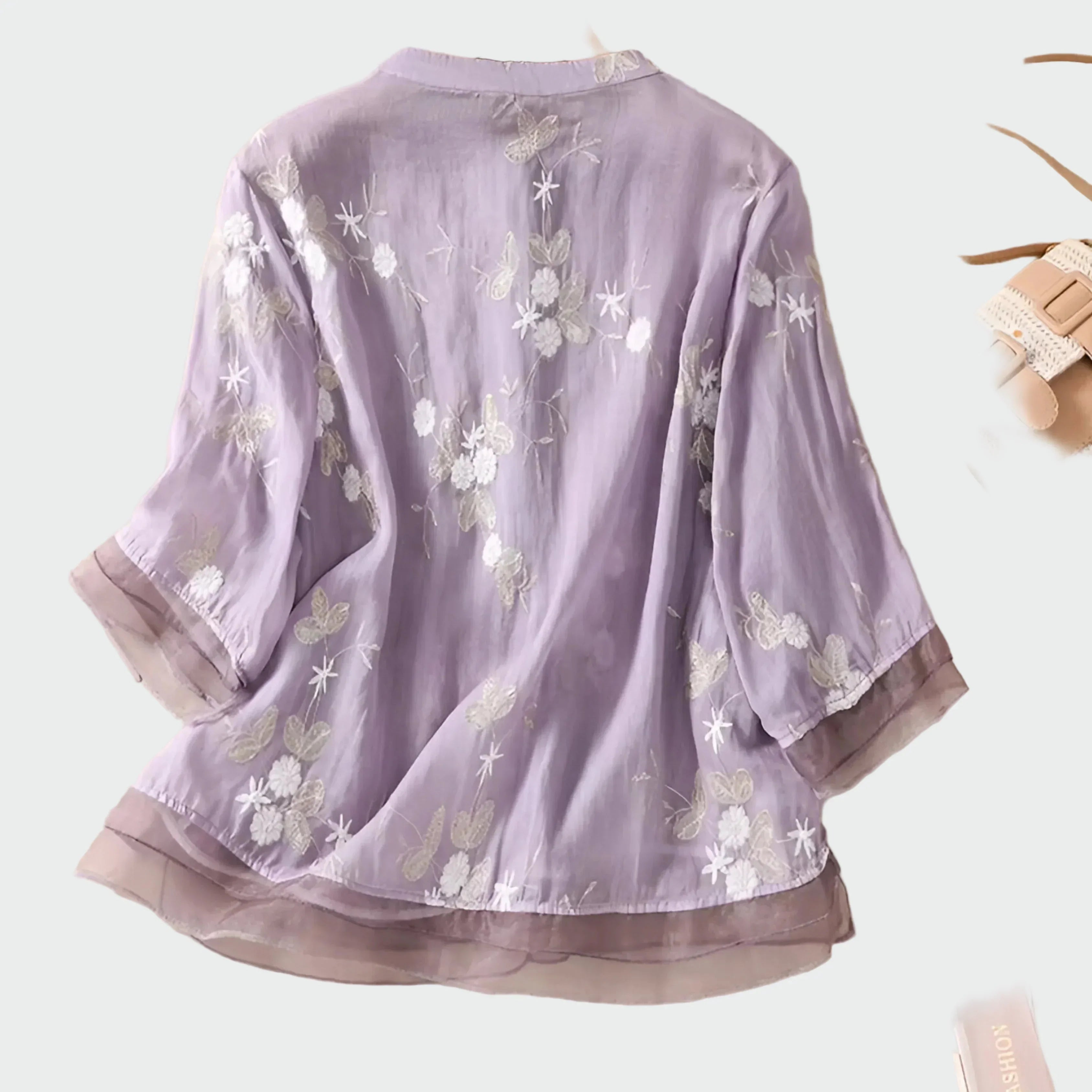 Hedvábný top s vyšívanými květinami