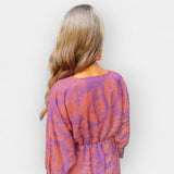 Minimalistické saténové šaty