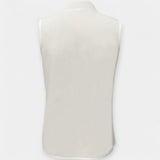 Top bez rukávů v monochromatickém stylu