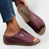 Ortopedické kožené sandály