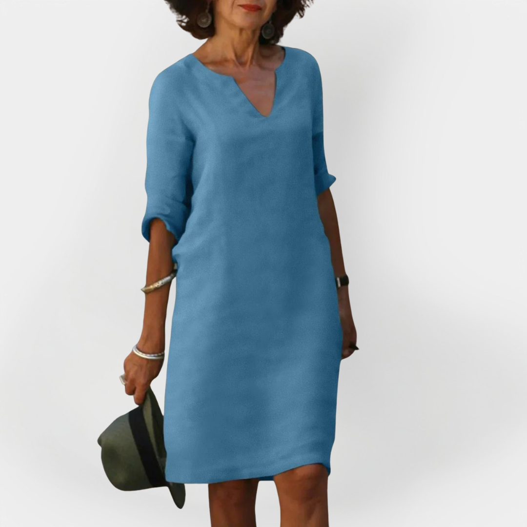 Každodenní šaty s V výstřihem