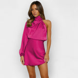 Asymetrické saténové šaty