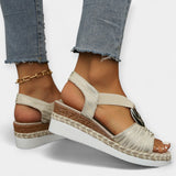 Římské sandály s pletením