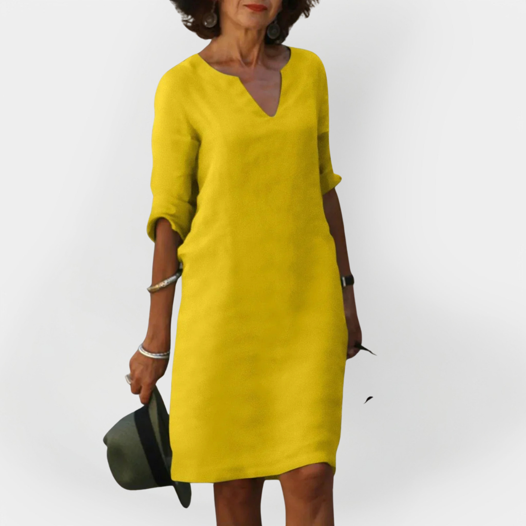 Každodenní šaty s V výstřihem