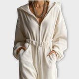 Bez námahy skládáný overal s širokými nohavicemi