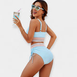 Bikini s vysokým pasem a vycpávkami