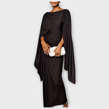 Šaty s jedním ramenem s elegantním drapováním na večerní příležitosti