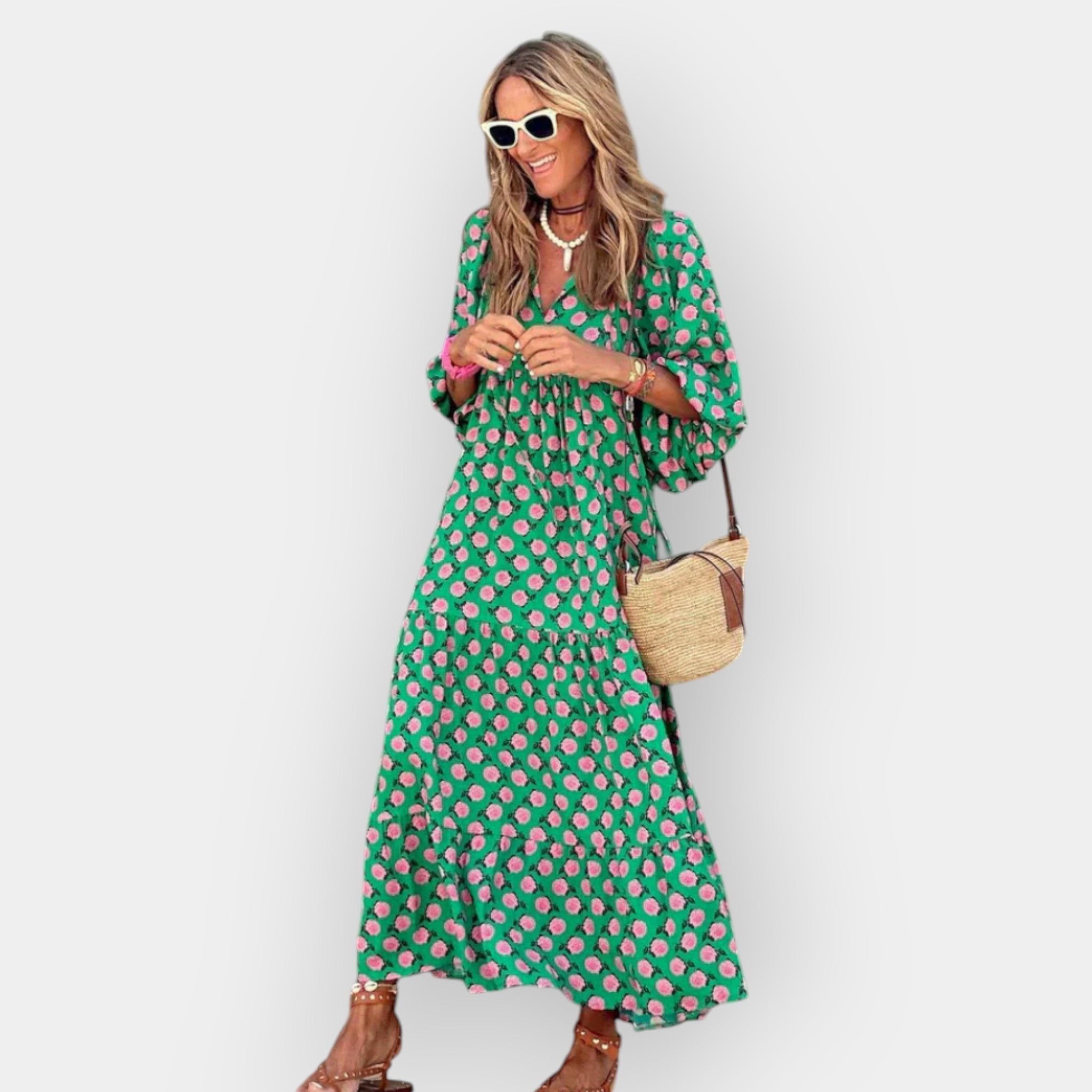 Šaty s květinovým vzorem