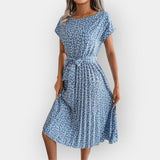 Lehká plážová šaty