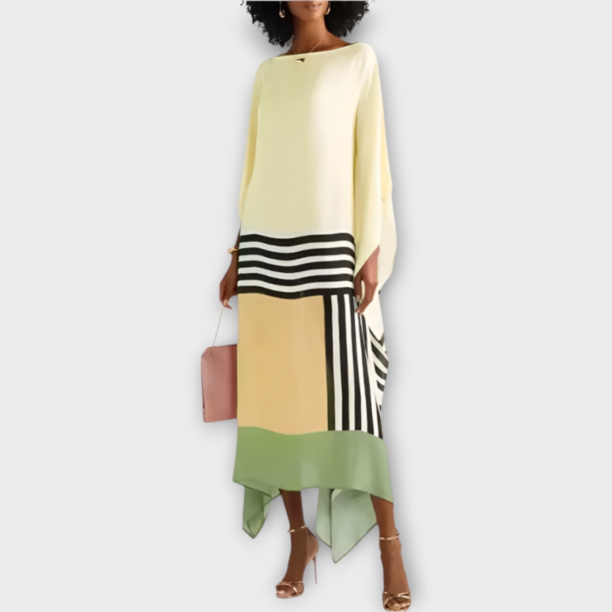 Kaftan s liniovým designem