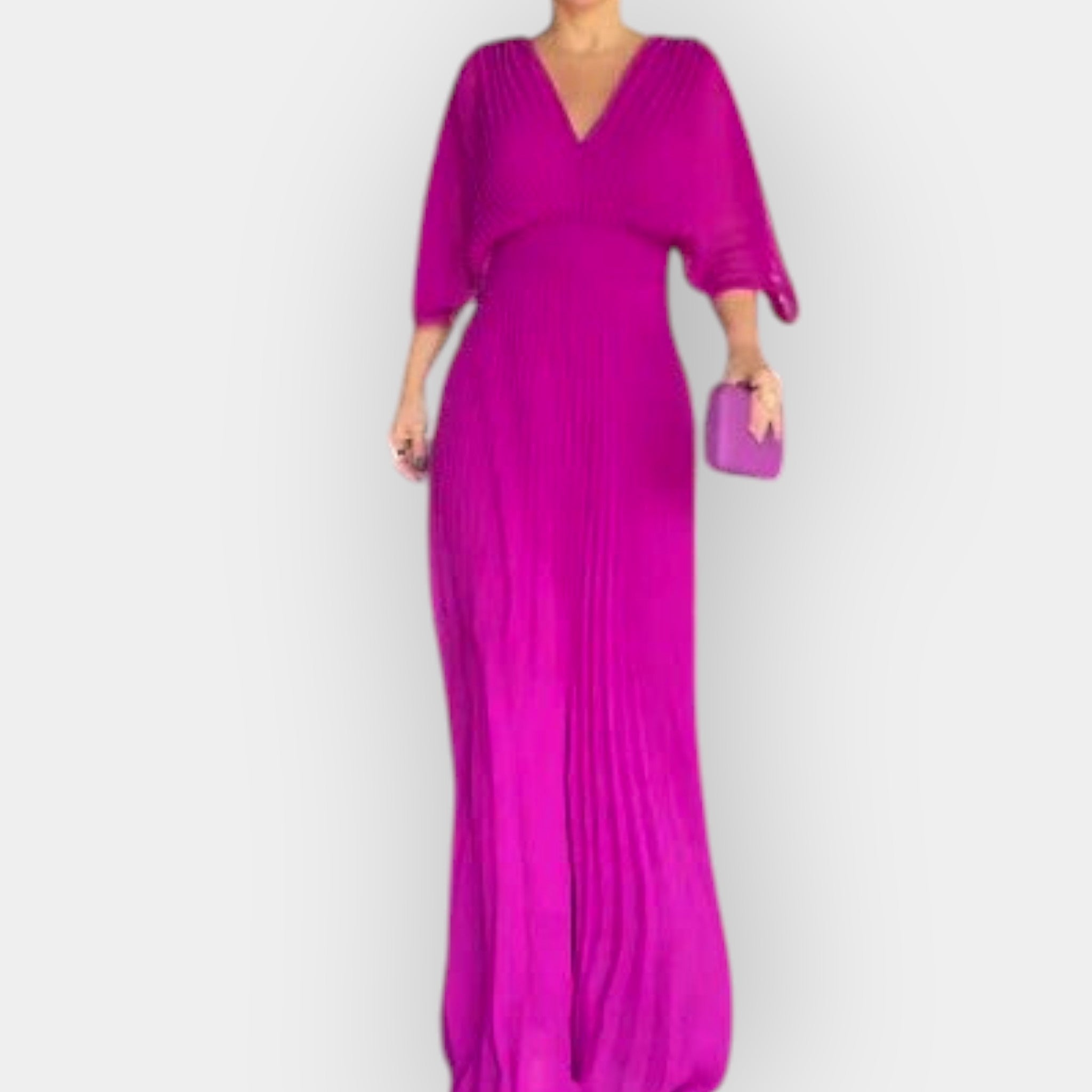 Elegantní plisovaná šaty se stylovým střihem