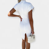 Šaty midi s krátkým rukávem a rafinovaným stylem