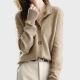 Elegantní a pohodlný pletený vest