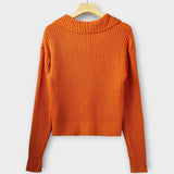 Hedvábný pletený cardigan s oversized knoflíky