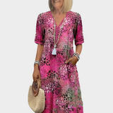 Vzdušné letní šaty s výstřihem do V