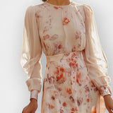 Romantické šaty s plisováním