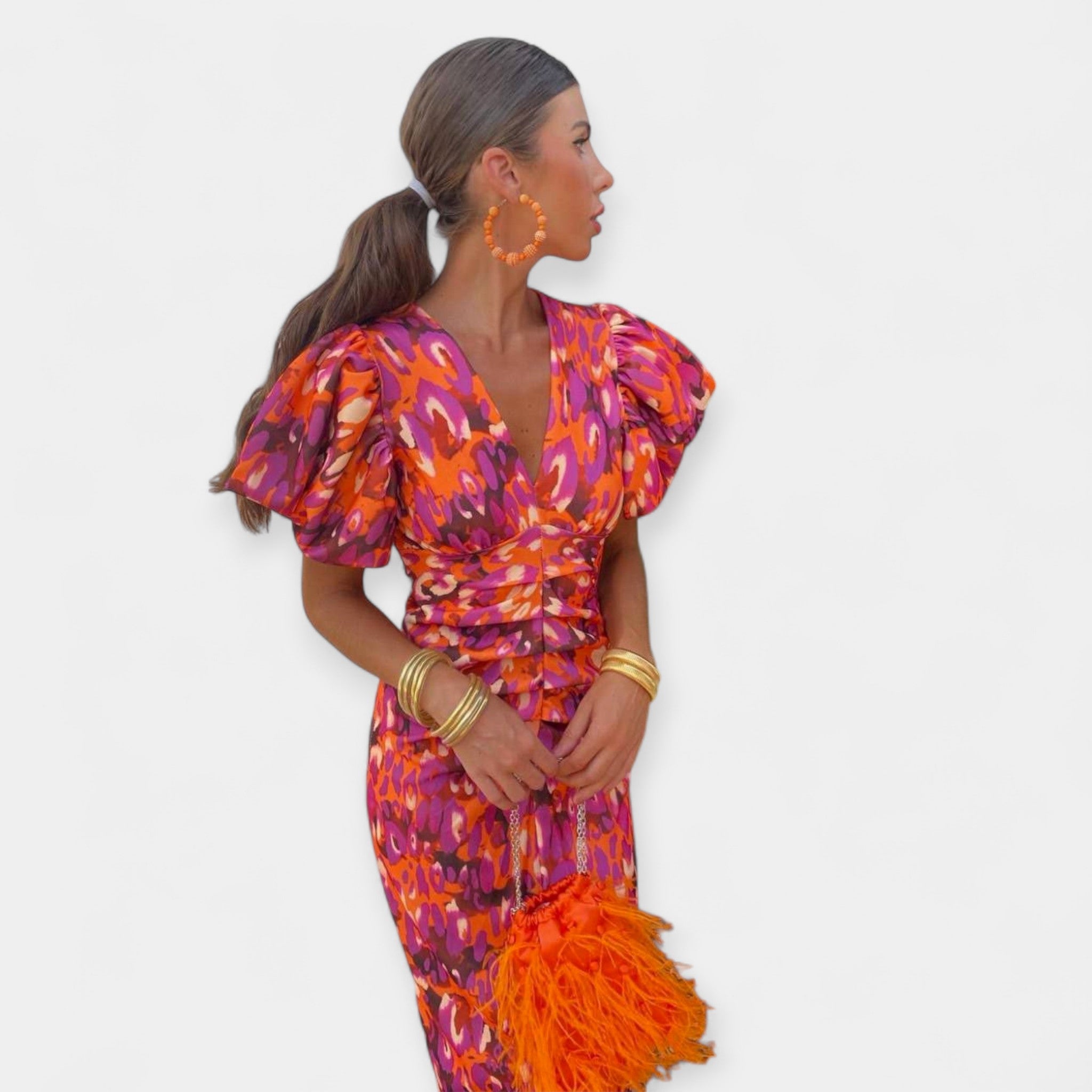 Šaty s Rukávy a Volány