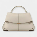 Klasická kožená kabelka přes rameno