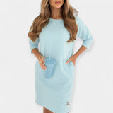 Každodenní šaty s funkčními kapsami