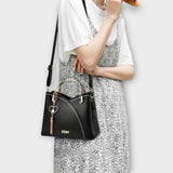 Lesklá ručně vyráběná taška