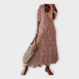 Vintage šaty s výšivkou a V výstřihem