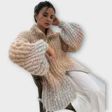 Svetr s chunky pletením a flitry